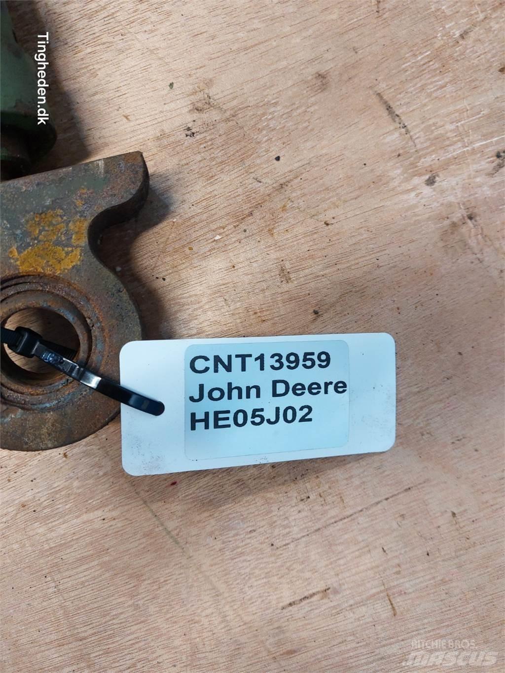 John Deere 975 Hydrauliikka