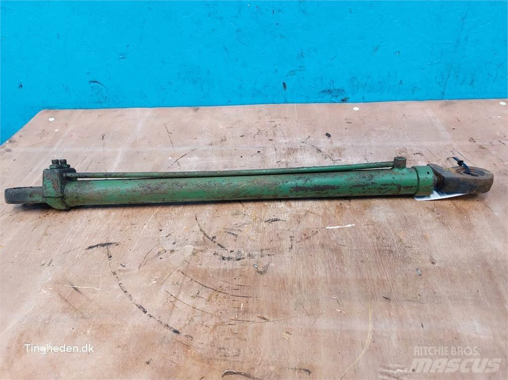 John Deere 975 Hydrauliikka