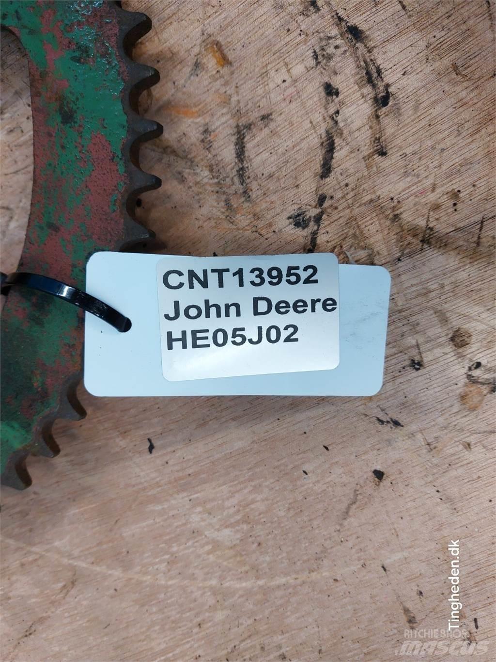 John Deere 975 Lisävarusteet ja komponentit