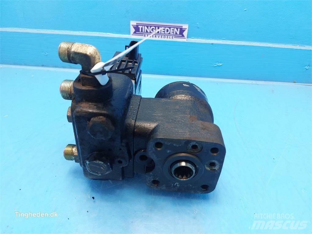John Deere 9880i Hydrauliikka