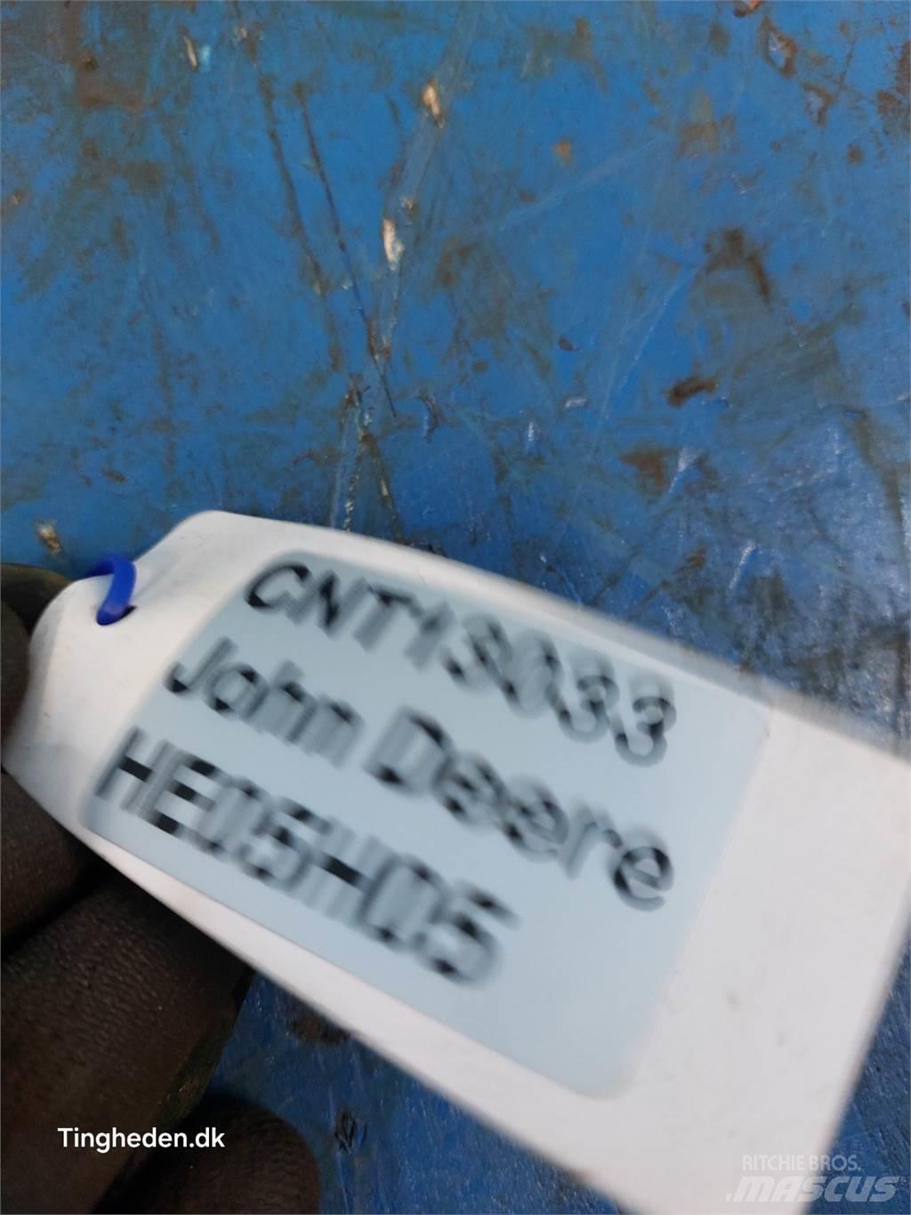 John Deere S670 Hiekan- ja suolanlevittimet