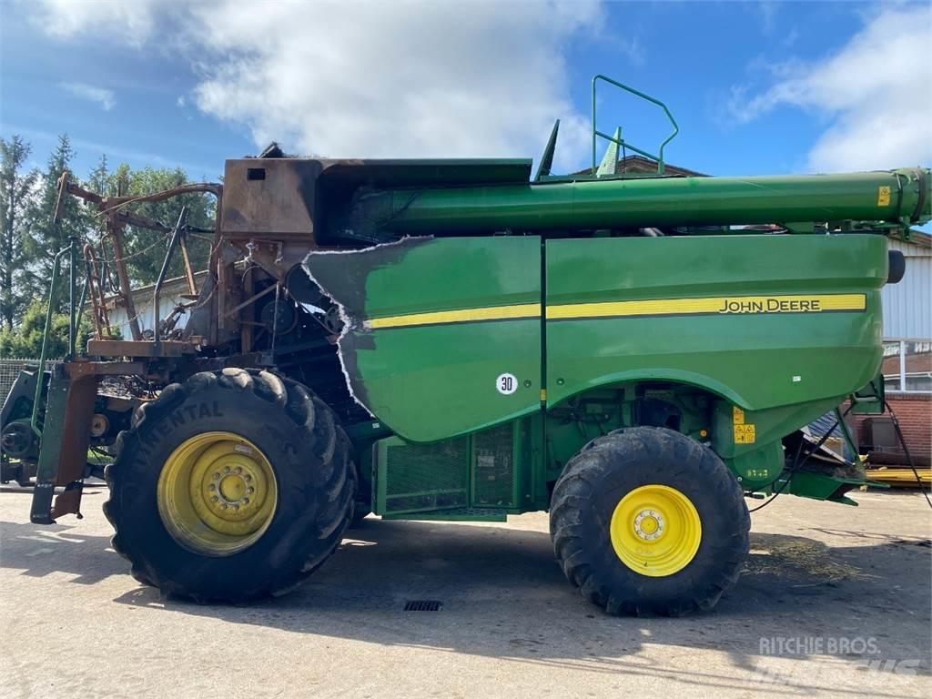 John Deere S670I Leikkuupuimurit