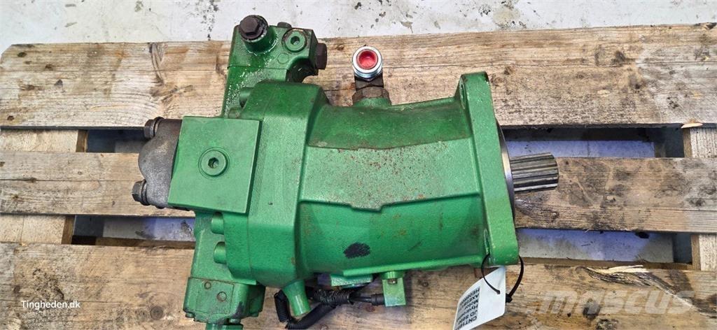 John Deere S690 Hydrauliikka