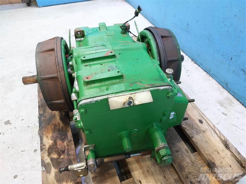John Deere T660I Vaihteisto