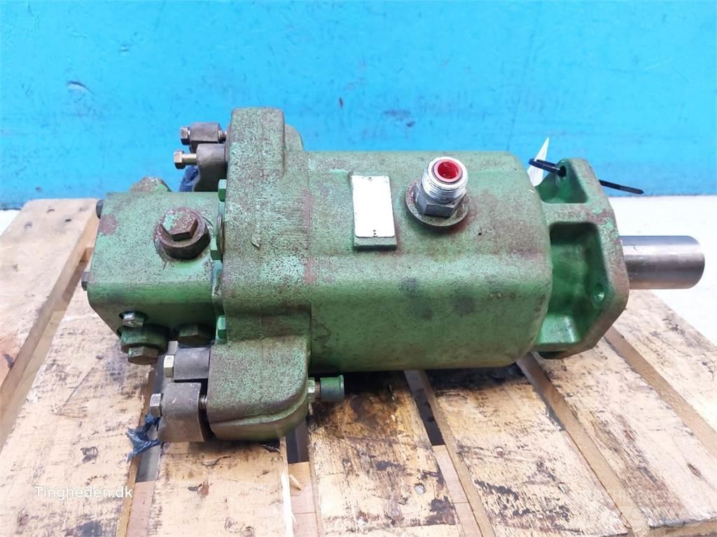 John Deere T660I Hydrauliikka