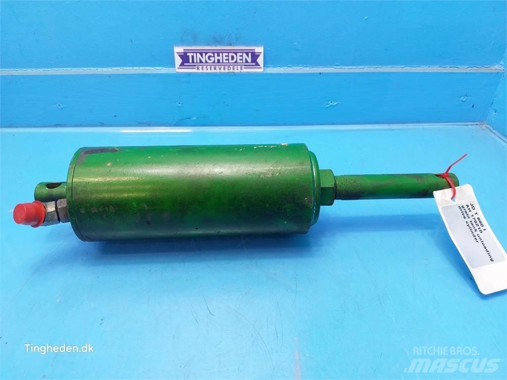 John Deere T660I Hydrauliikka