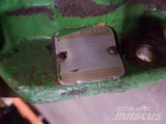 John Deere Træk Lisävarusteet ja komponentit