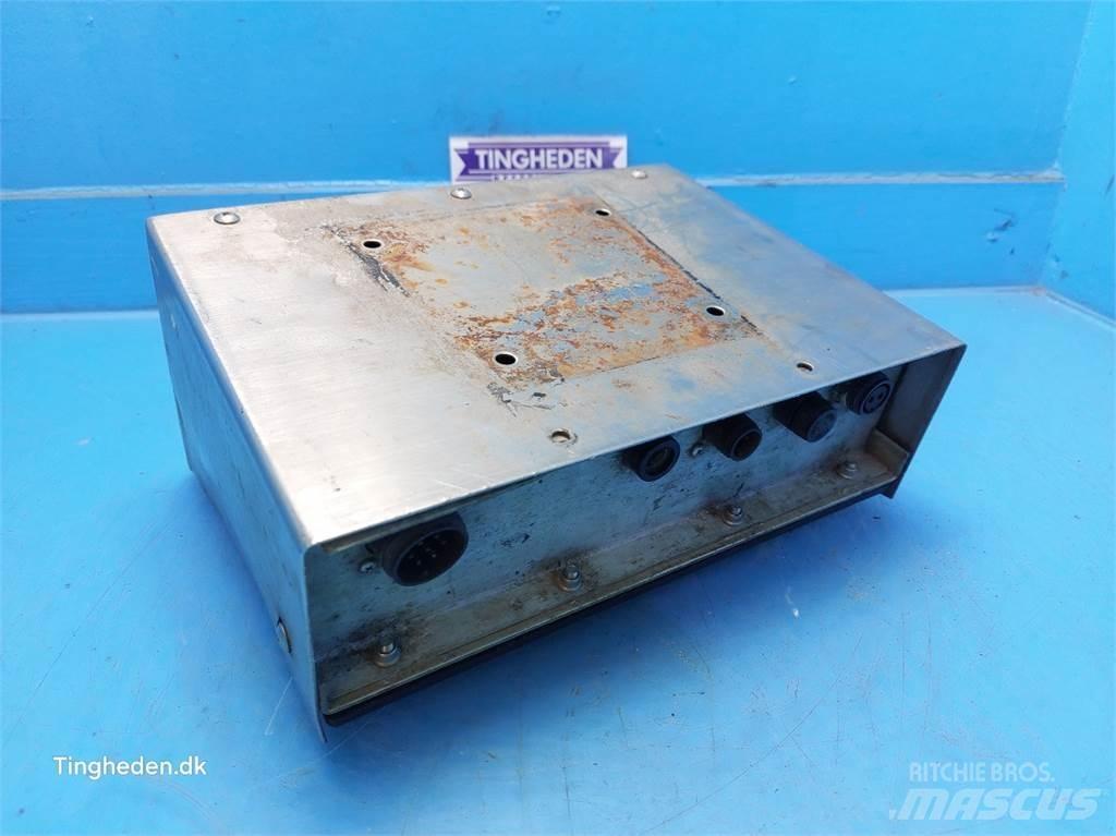 Keenan 700E Rehuvaunut
