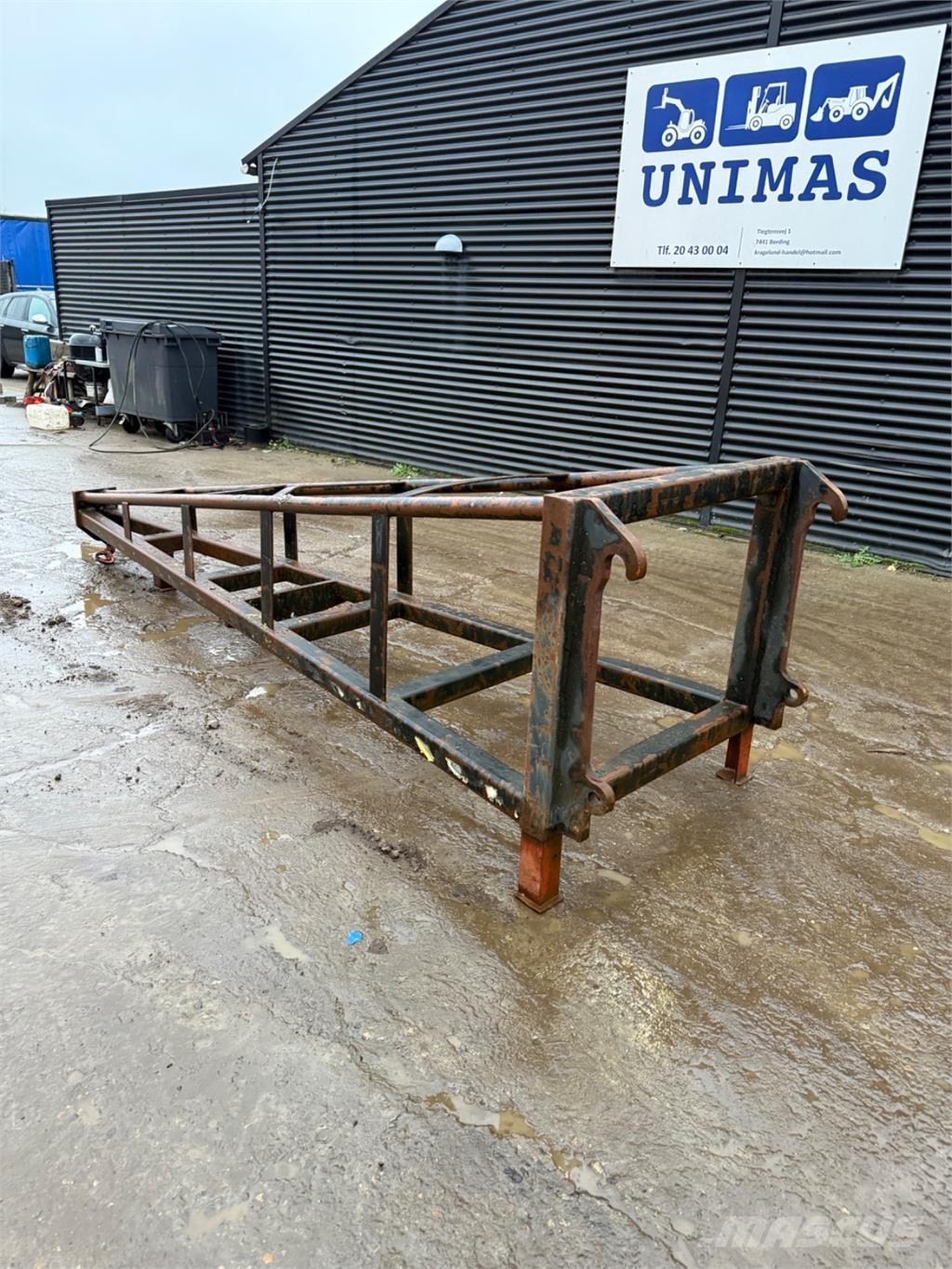  Kranarm Nosturien osat ja lisävarusteet