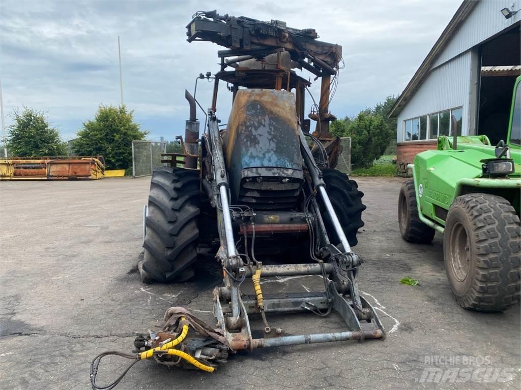 Lännen 8600C Kaivurikuormaajat