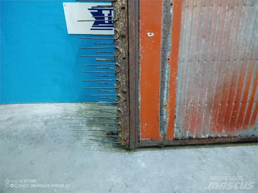 Laverda 3650 Hiekan- ja suolanlevittimet
