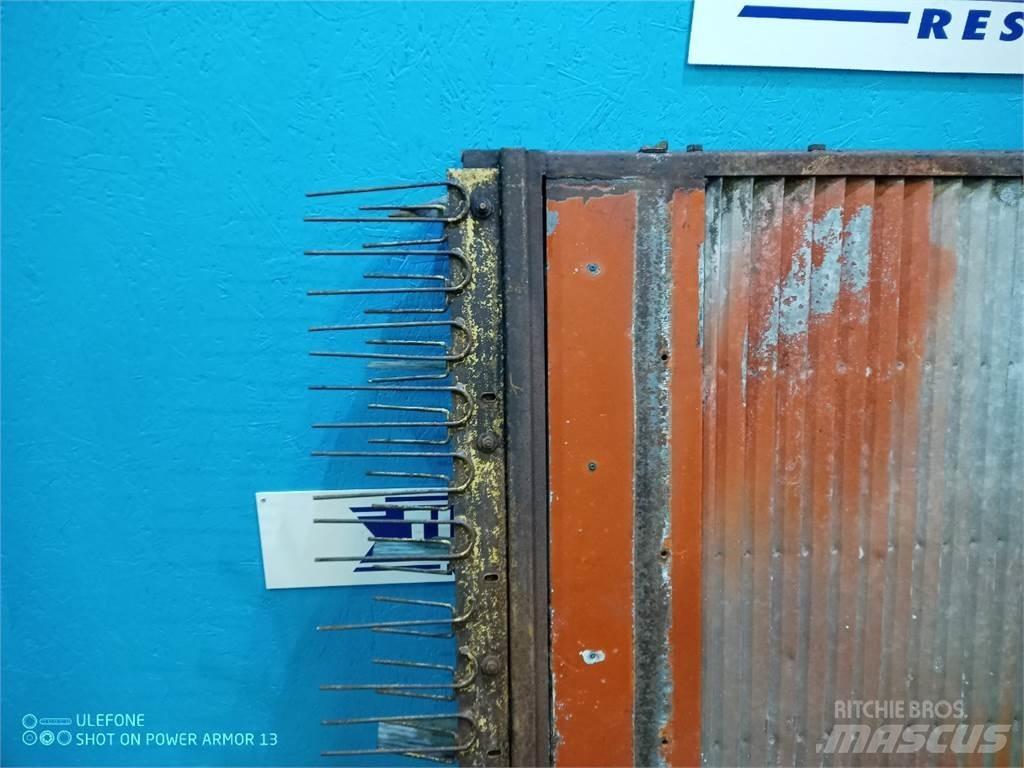 Laverda 3650 Hiekan- ja suolanlevittimet