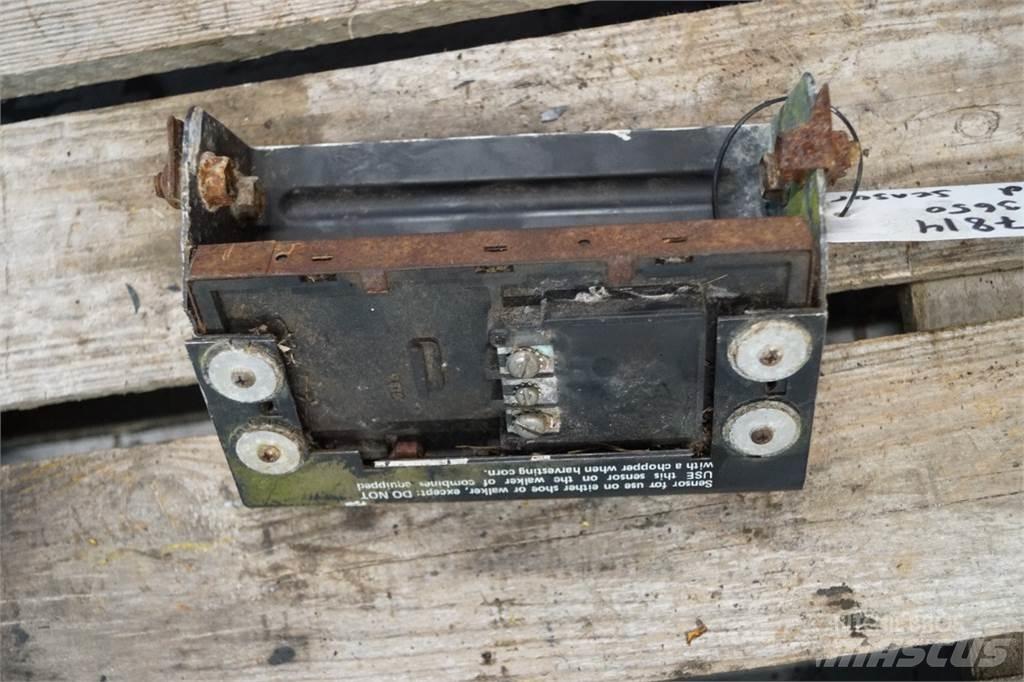 Laverda 3650 Sähkö ja elektroniikka
