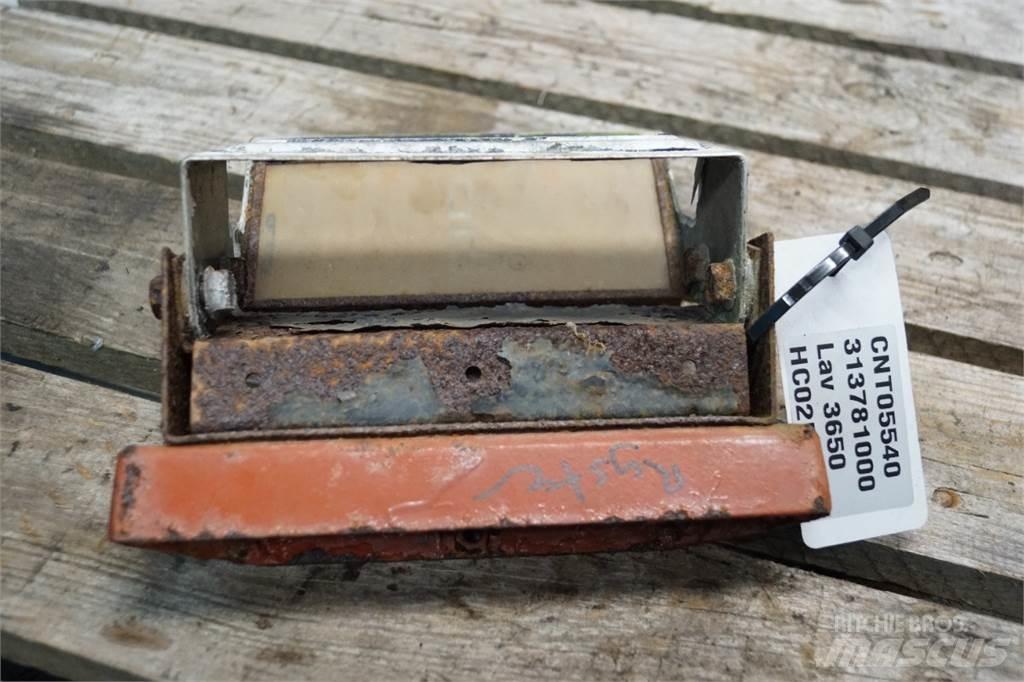 Laverda 3650 Sähkö ja elektroniikka