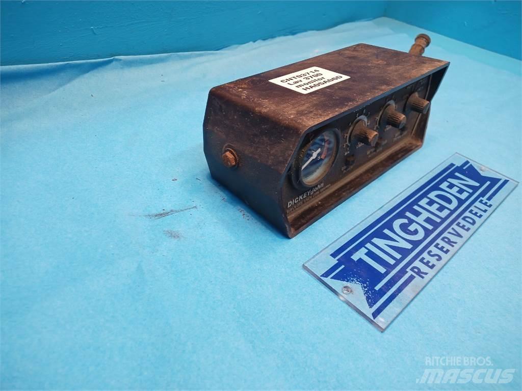 Laverda 3700 Sähkö ja elektroniikka