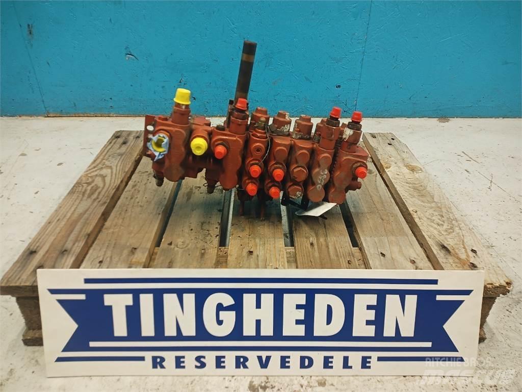 Laverda 3790 Hydrauliikka