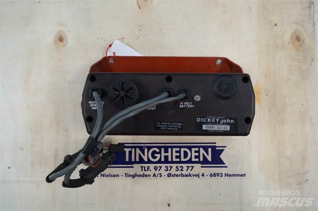 Laverda 3790 Sähkö ja elektroniikka