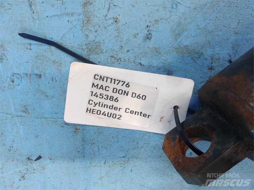 MacDon D60 Lisävarusteet ja komponentit