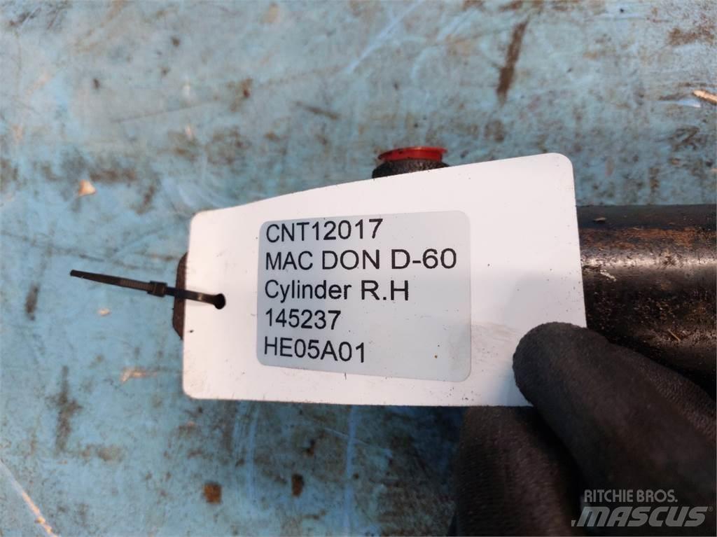 MacDon D60 Lisävarusteet ja komponentit