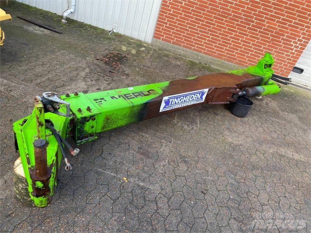 Merlo 28.7 Puomit