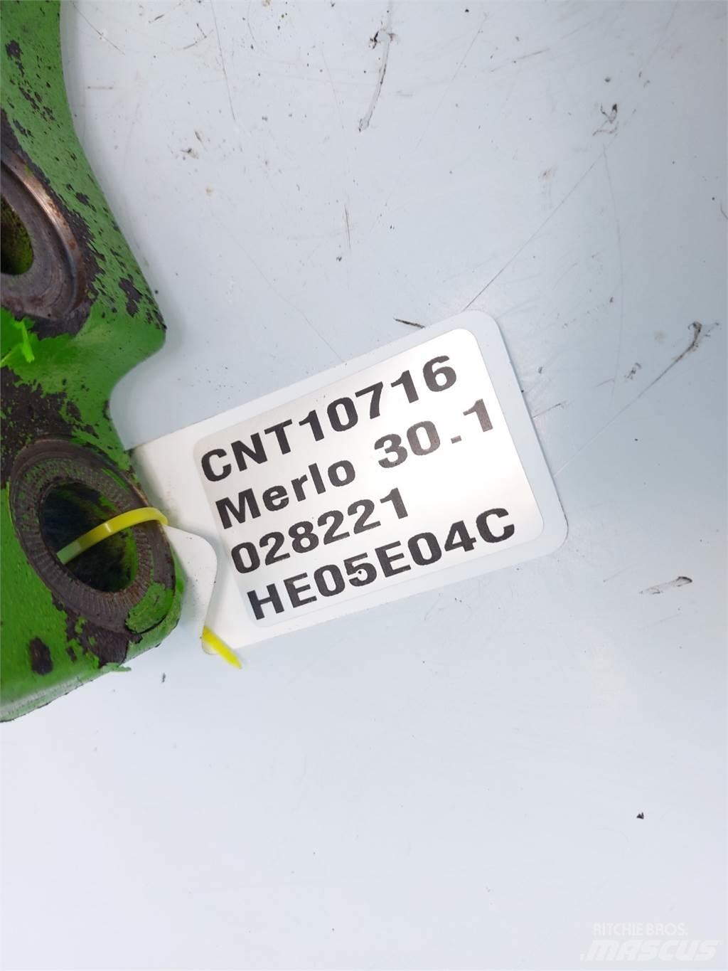 Merlo 30.1 Akselit