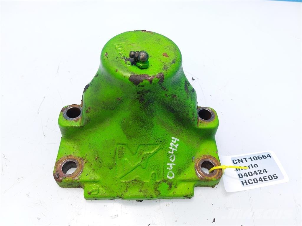 Merlo P41.7 Akselit