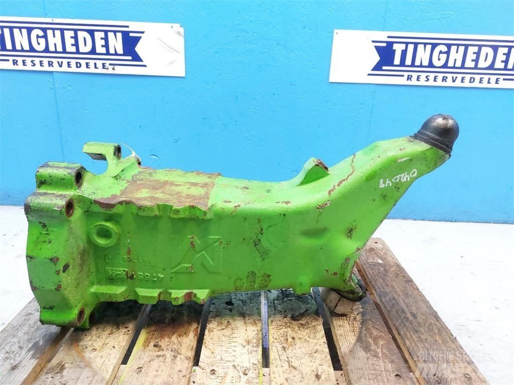 Merlo P41.7 Akselit