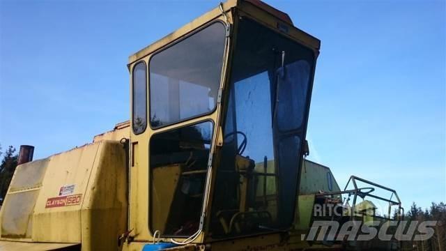 New Holland 1520 Ohjaamo ja sisusta