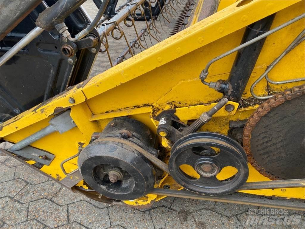 New Holland 24 Lisävarusteet ja komponentit