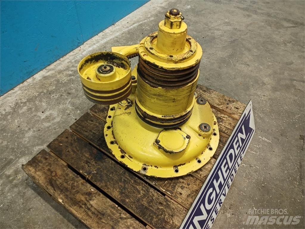 New Holland 8060 Muut maatalouskoneet