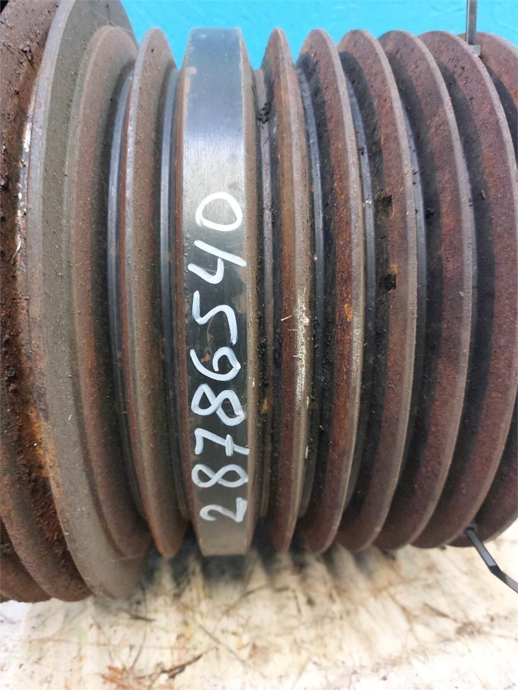 New Holland 8060 Muut maatalouskoneet