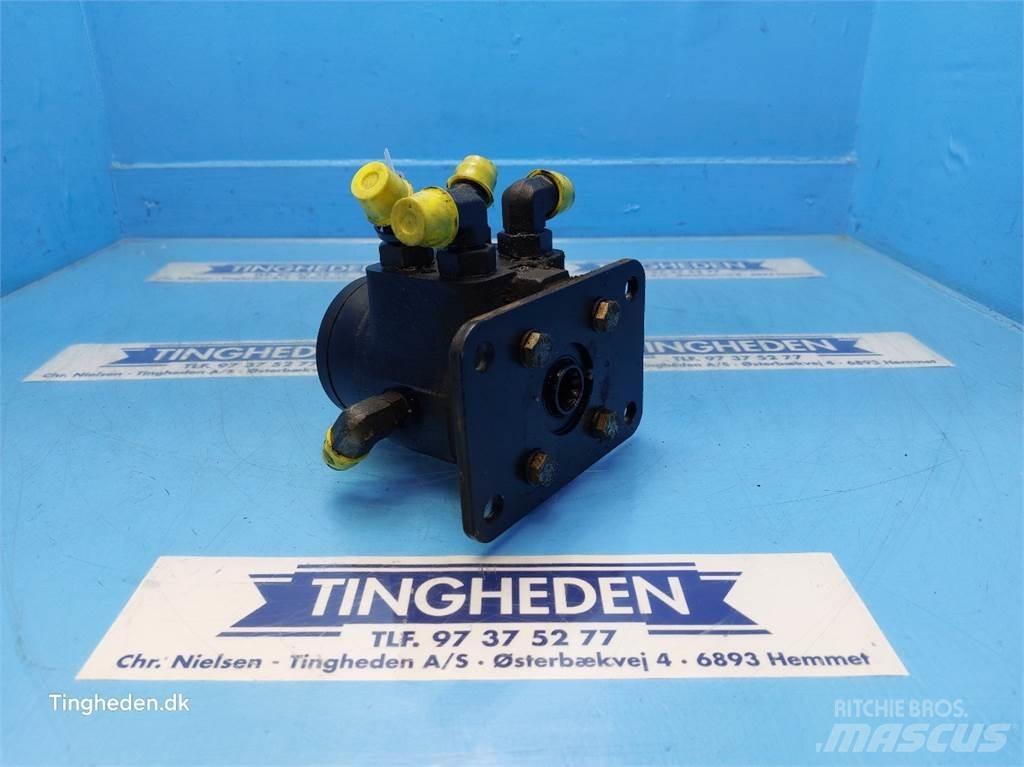 New Holland 8970 Hydrauliikka