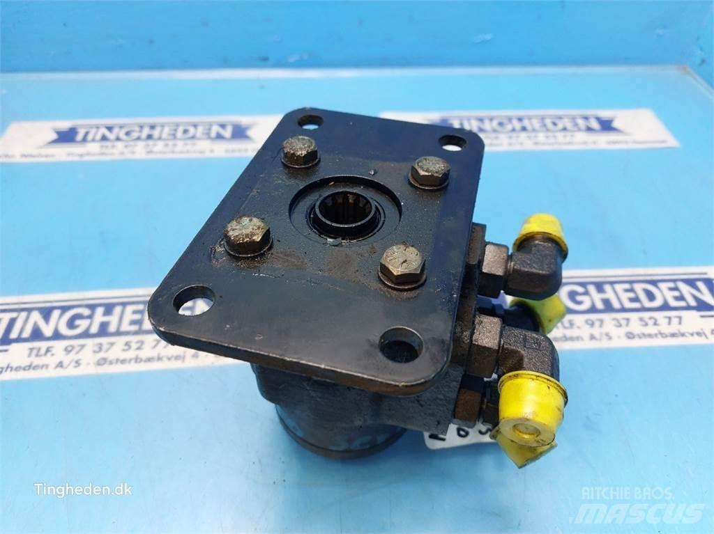 New Holland 8970 Hydrauliikka