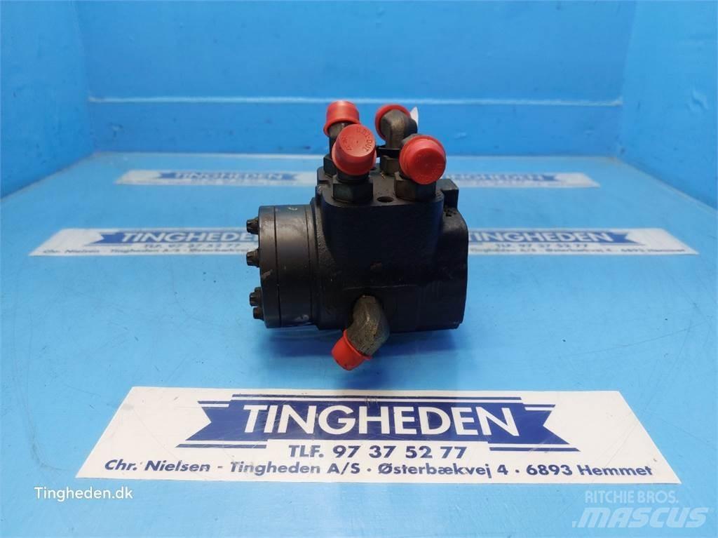 New Holland 8970 Hydrauliikka
