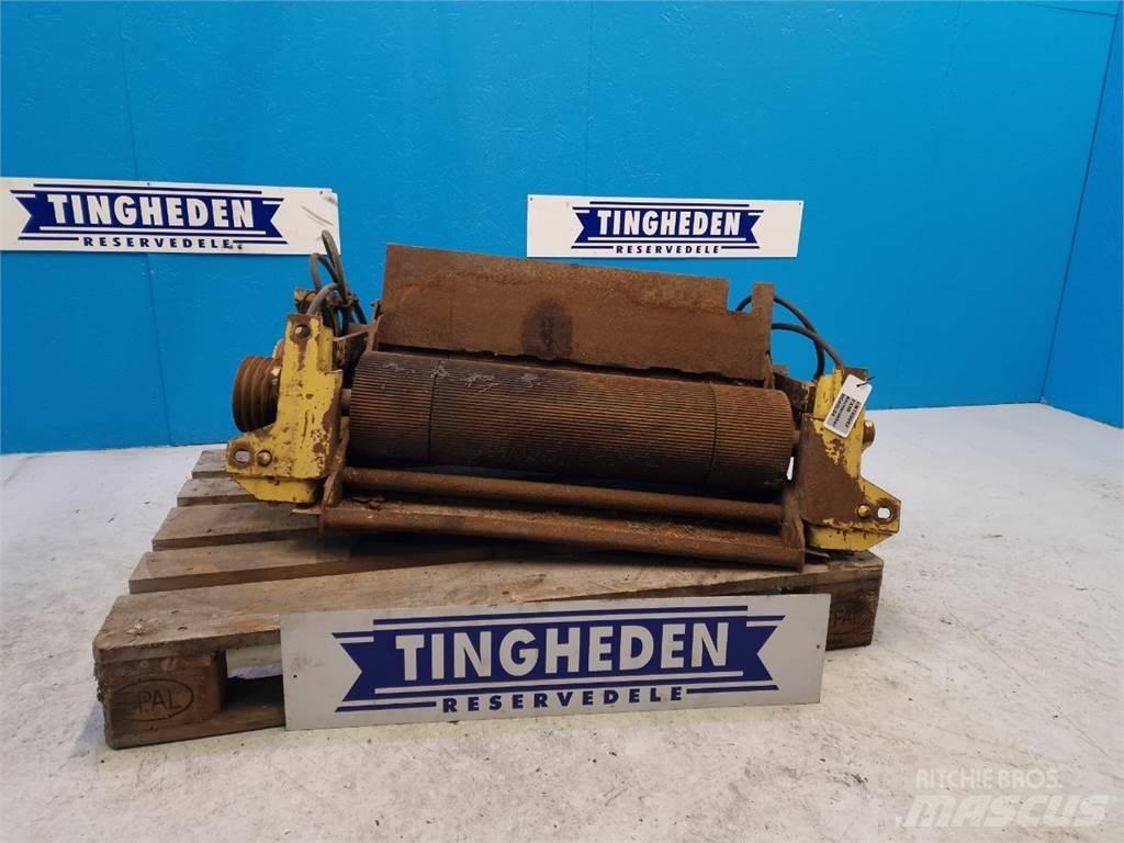 New Holland FX38 Heinä- ja tuorerehukoneiden tarvikkeet