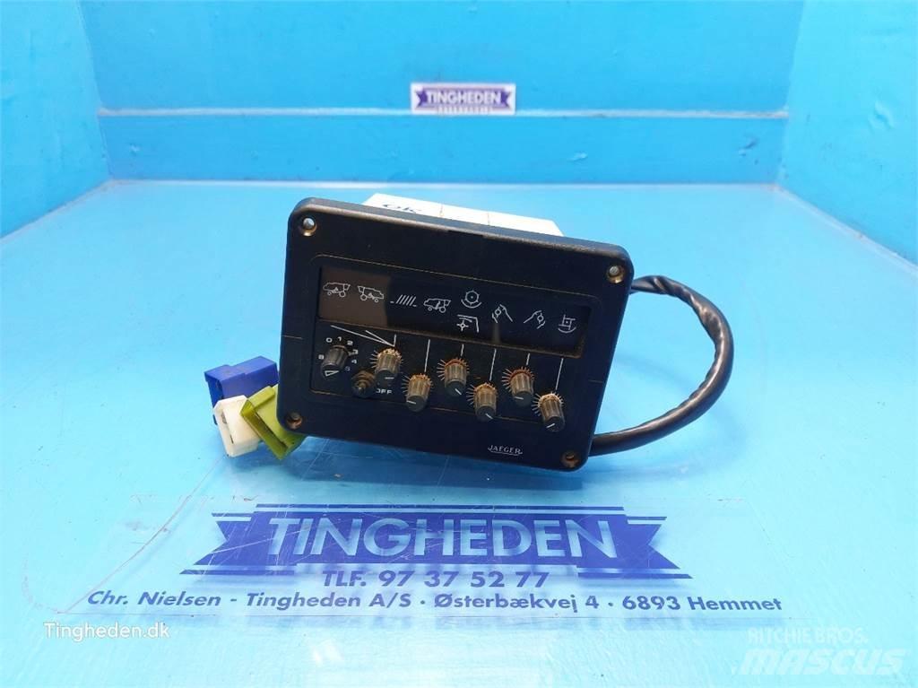 New Holland TF46 Sähkö ja elektroniikka
