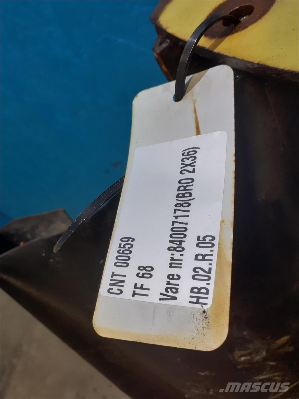 New Holland TF78 Lisävarusteet ja komponentit