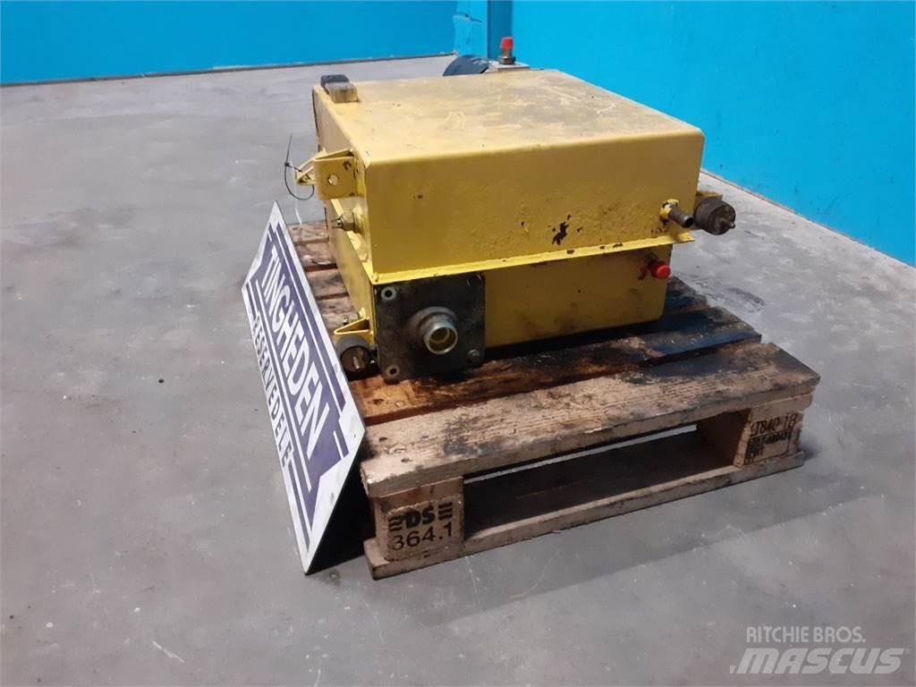New Holland TF78 Hydrauliikka