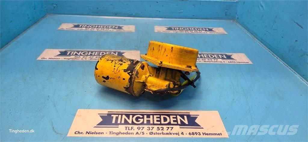 New Holland TF78 Sähkö ja elektroniikka