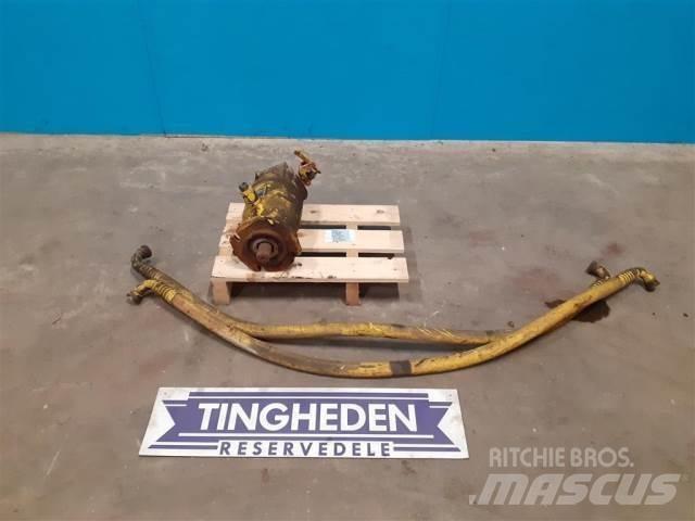 New Holland TX34 Hydrauliikka