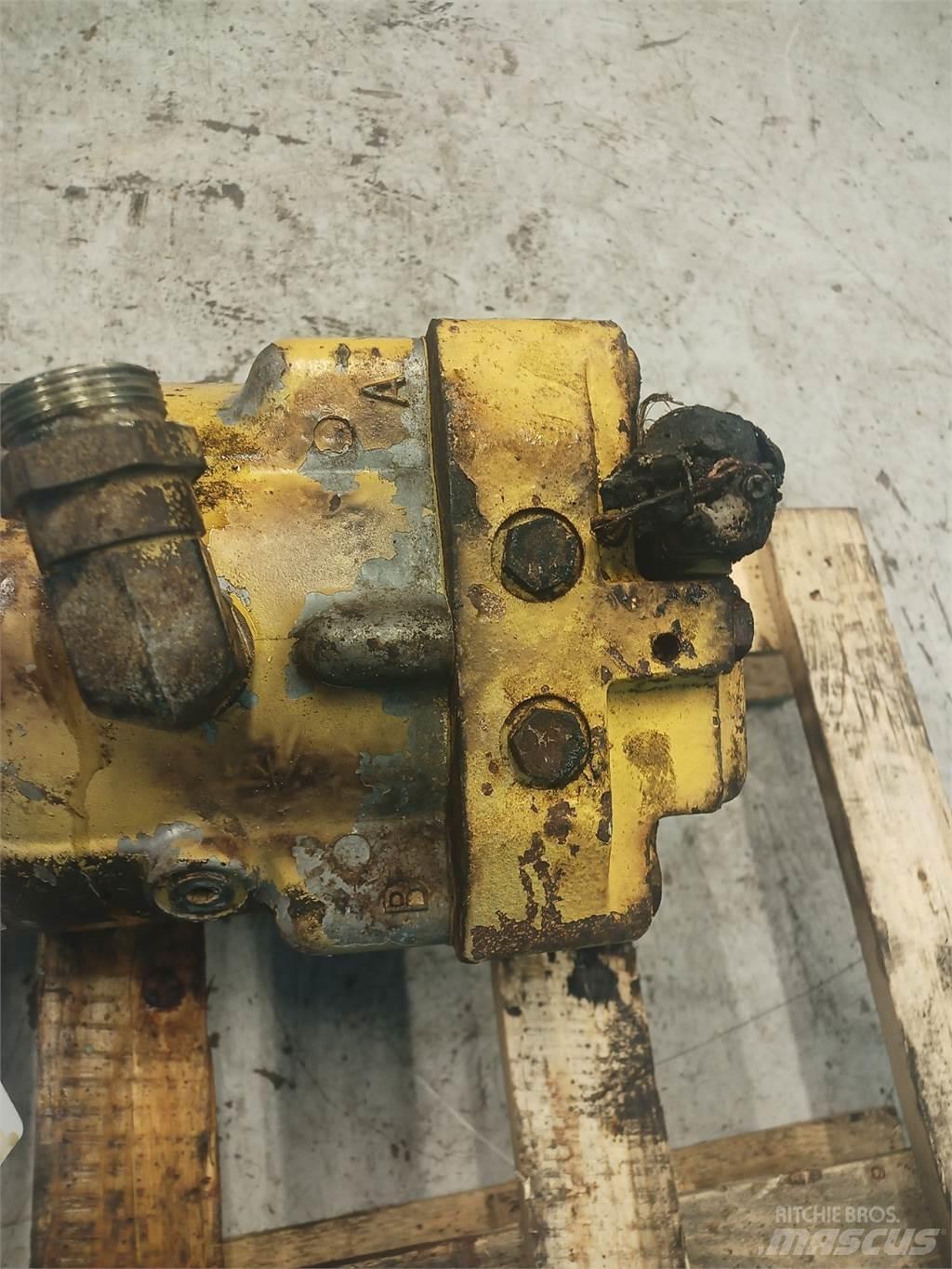 New Holland TX65 Hydrauliikka