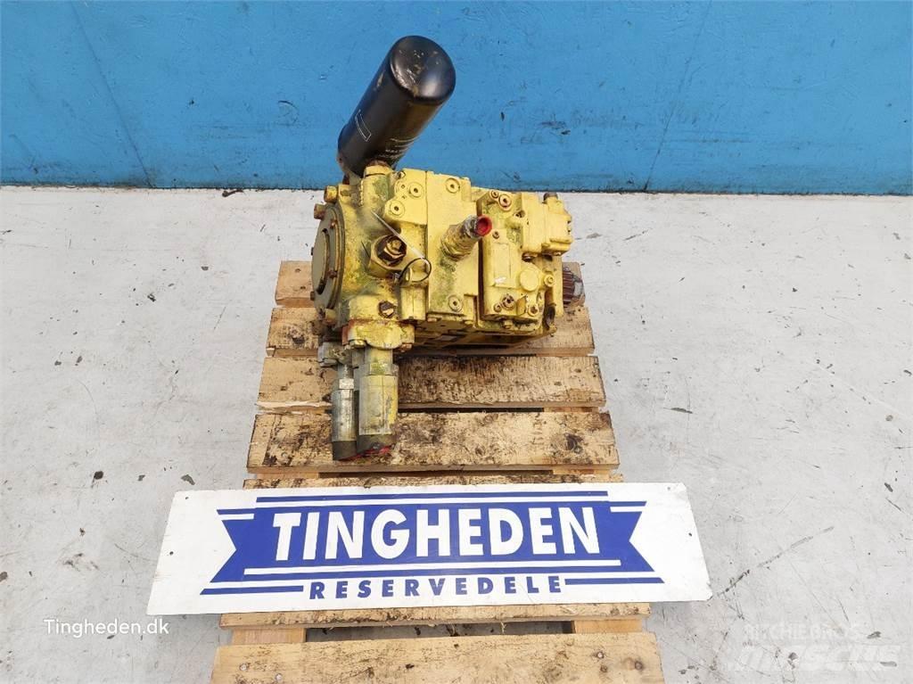 New Holland TX68 Hydrauliikka