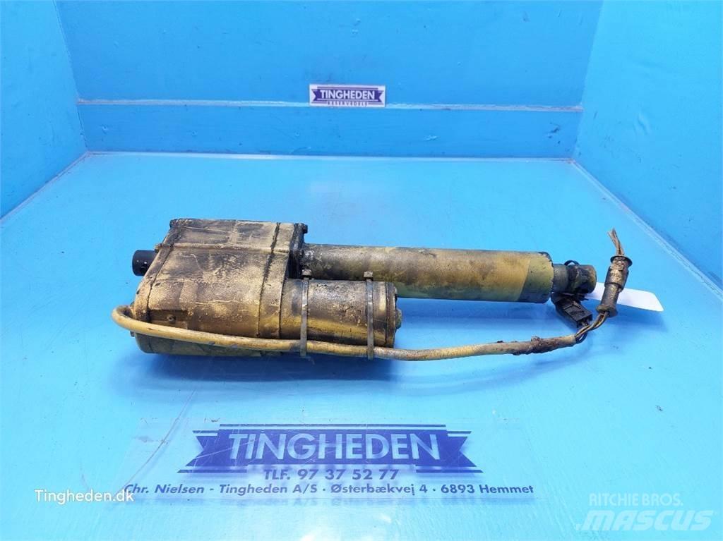 New Holland TX68 Hydrauliikka