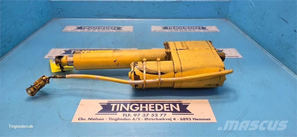 New Holland TX68 Hydrauliikka