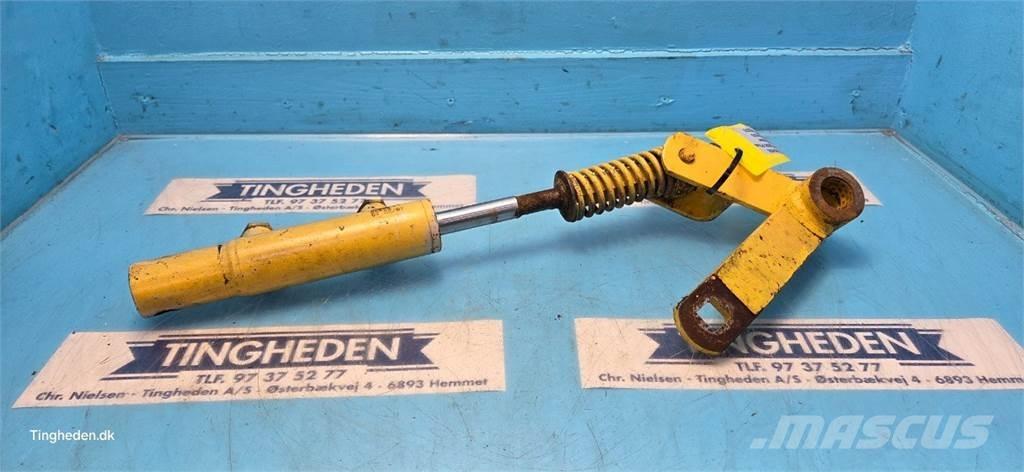 New Holland TX68 Hydrauliikka