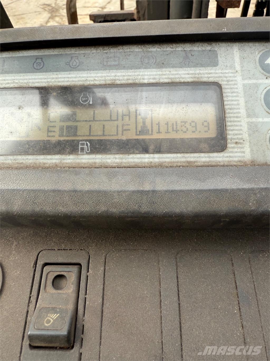 Nissan FD20 Diesel trucks