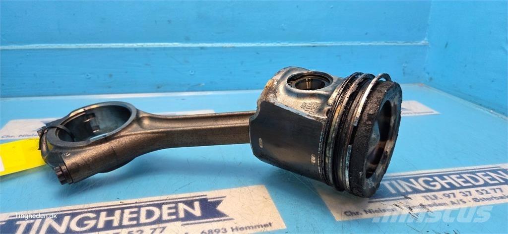  SisuDiesel 84AWF Moottorit