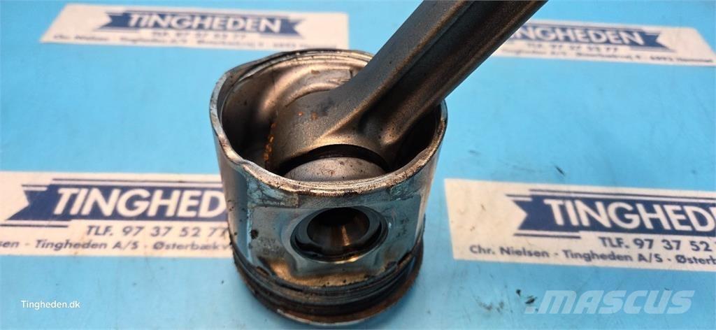  SisuDiesel 84AWF Moottorit