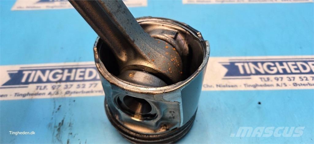  SisuDiesel 84AWF Moottorit