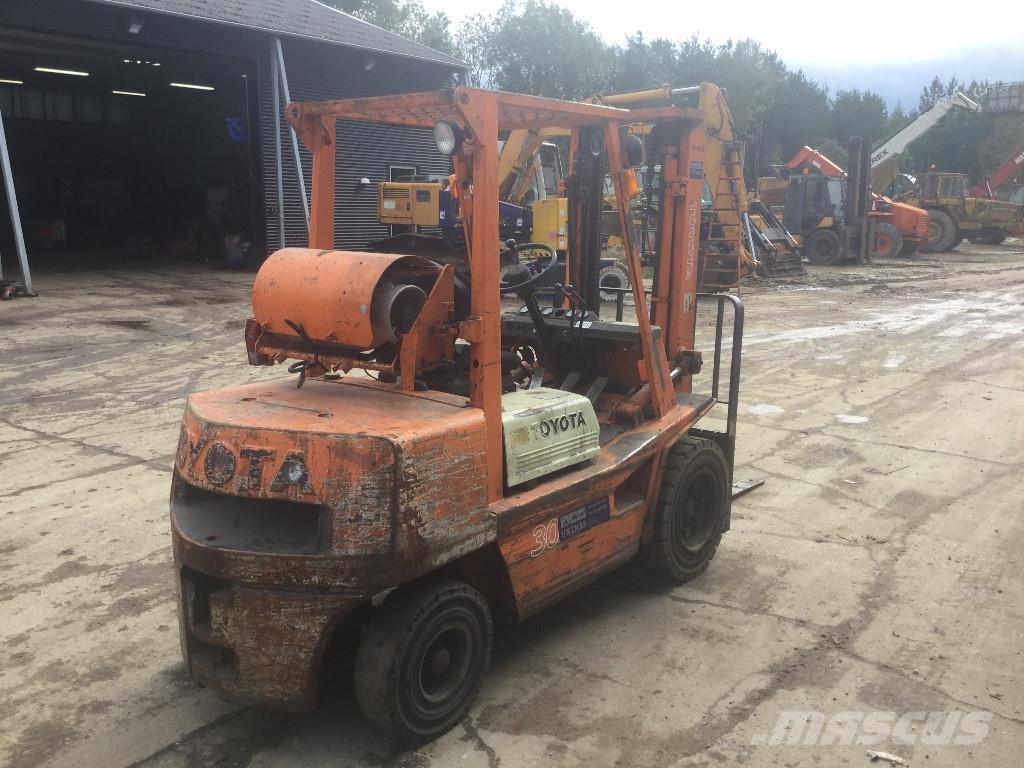 Toyota FG30 Muut haarukkatrukit